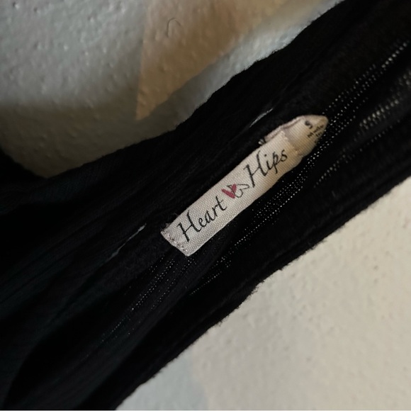 Black Ribbed Romper - Picture 5 of 5